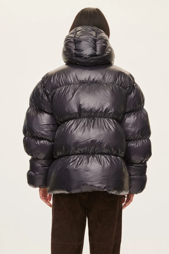 Oval Sqaure - Active Hood Jacket, Black pearl
